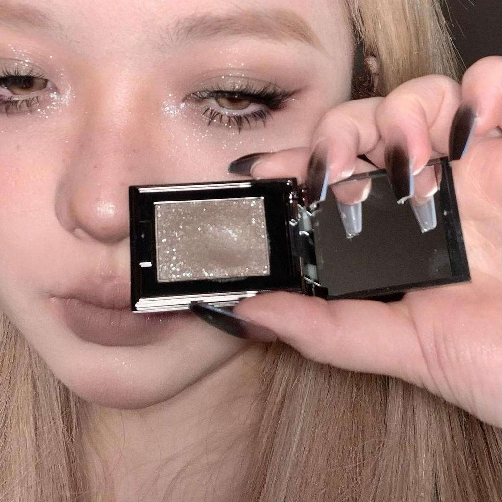 Hand-Rolled Golden Honey Brown with a Light Smoky Effect! Eyeshadow Crystal Powder Color, Multi-Use Single Color Eyeshadow Cream, Affordable Price