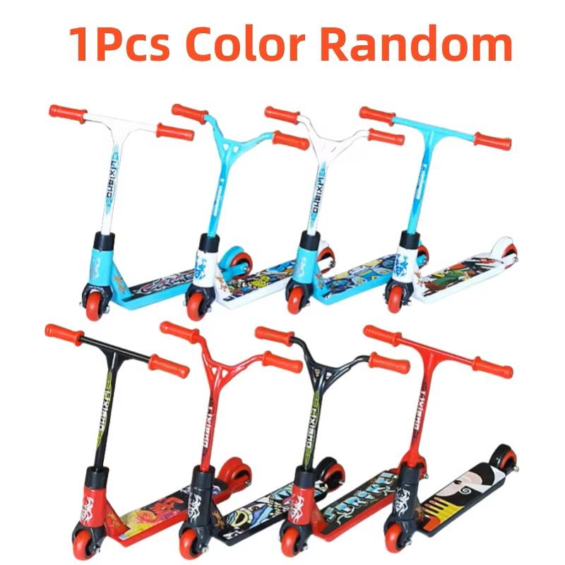 Nyhet Rolig Interaktiv Mini Finger-Scooter Stunt Fingerleksak Skate Skate Scooter Finger Förälder-Barn Interaktiv Julklapp