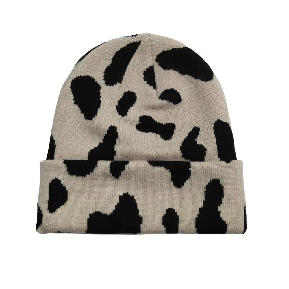 Keep Warm Pullover Hat Ear Protection Winter Beanie Hat Casual Cow Pattern Knitted Hat Skiing