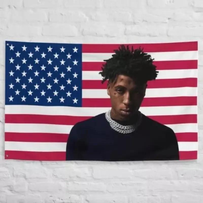 

Флаг-гобелен YoungBoy Never Broke Again Хип-хоп Рэпер Настенный Декор Прочный Принт для Спальни Общежития Подарок Фаната 74x94cm(29x37in)