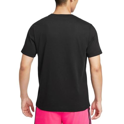 Nike Comfortable, Versatile Men's Short-Sleeve T-Shirt in Black