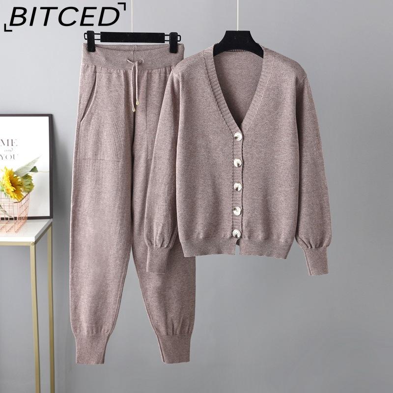 

BITCED Осенне-зимний комплект из кардигана с V-образным вырезом и брюк Harlen, однотонный комплект из двух предметов: кардигана и свитера One Size светло-коричневого
