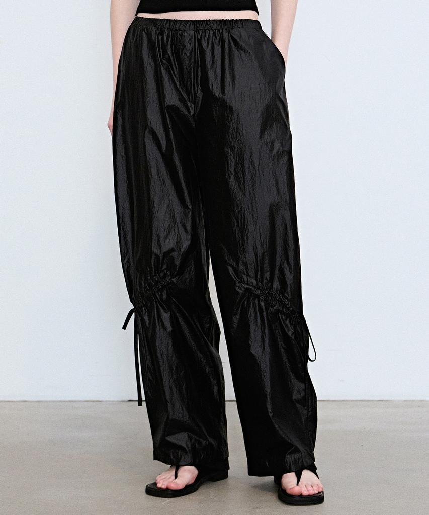 Nigaennikol Glossy Shirring Technic Pants_Black