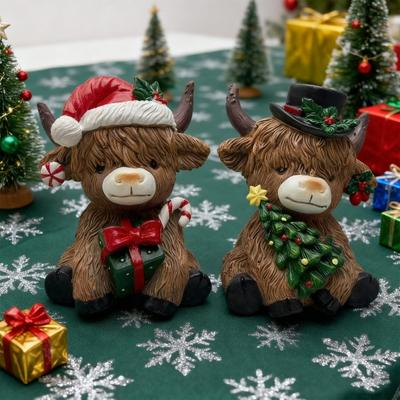 Christmas Highland Cow Figurine Resin Santa Tree Scottish Statue for Xmas Home Garden Kitchen Office Tiered Tray Table Decor