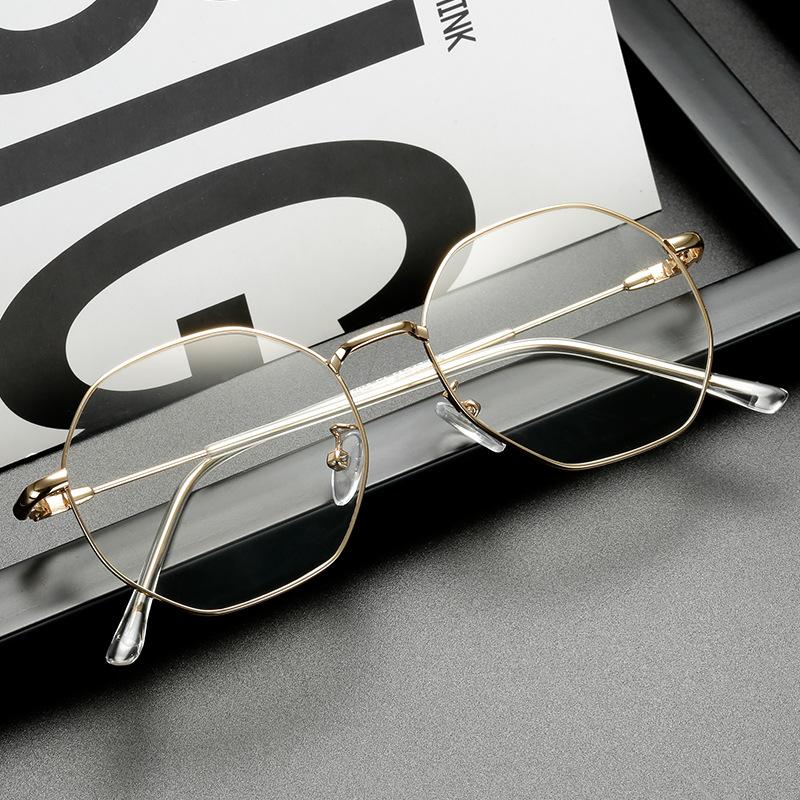 

Ultra-Light Titanium Alloy Glasses Frame Myopia Reading Optical Prescription Myopia Hyperopia Glasses Blue Light Blocking Lens