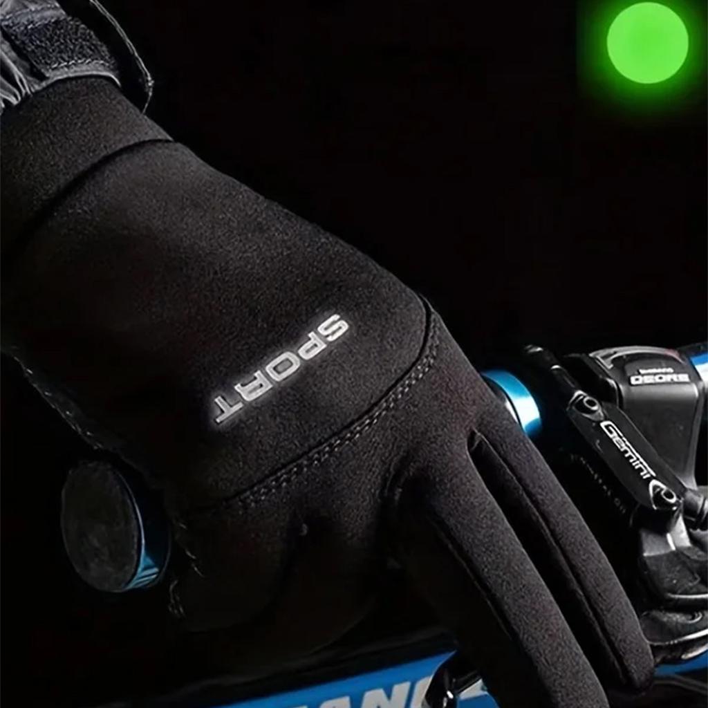 Windproof and Waterproof Outdoor Gloves Touch Screen Thumb and Index Finger Fingertips Warm Gloves for Running Cycling
