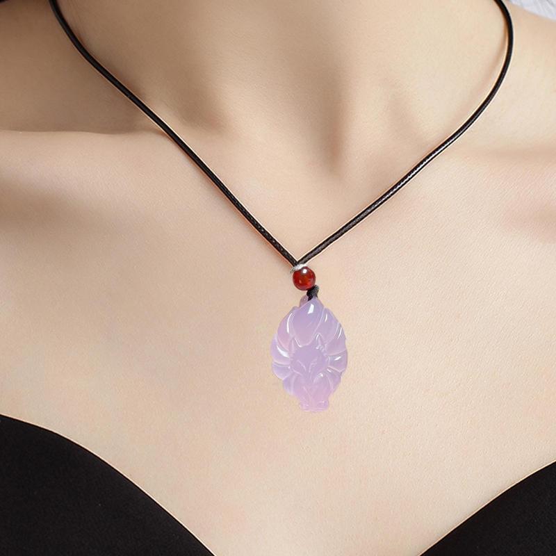 1pcs White Chalcedony Nine-tailed Fox Pendant Unisex Chinese Animal Lucky Amulet Clothing Accessories Lucky Jewelry Gift