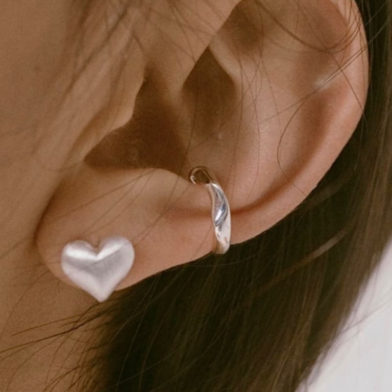 nuavo Water drop earcuff