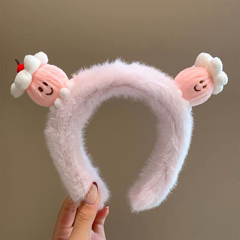 

Cherry Cartoon Plush Headband for Women - Cute Hair Accessory for Washing Face and Applying Masks рожевий/персиковий