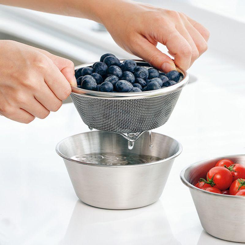 Wiedergeboren. J Edelstahl Neu Mini Schüssel Sieb Set von 2 / Obst Gemüse Korb Sieb Rührschüssel