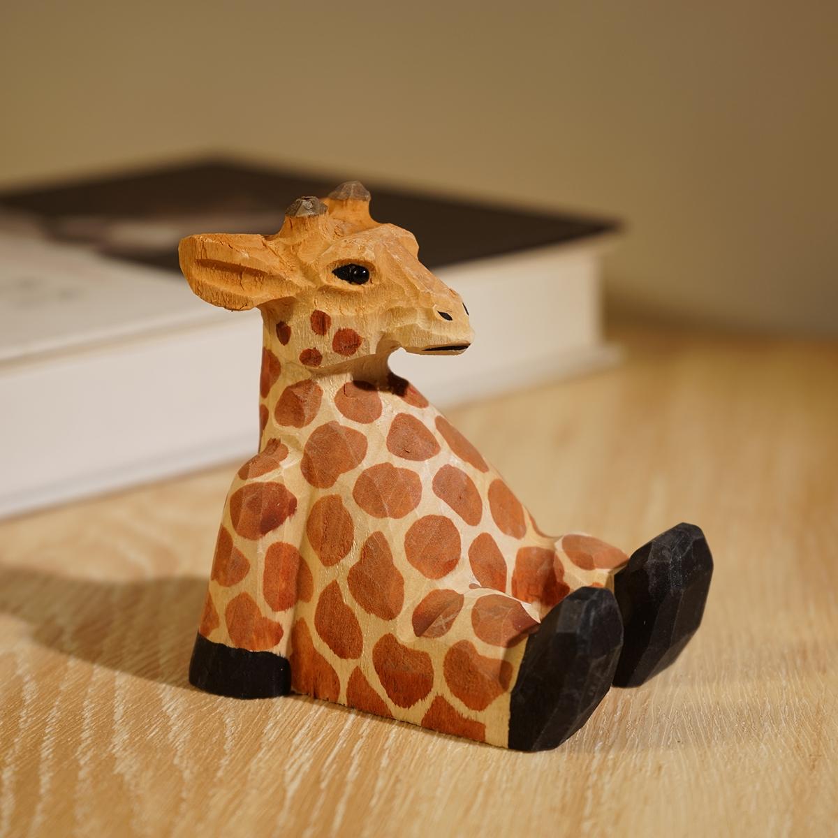 Handmade Wooden Giraffe Phone Stand Creative Cute Office Desk Decor Practical Gift