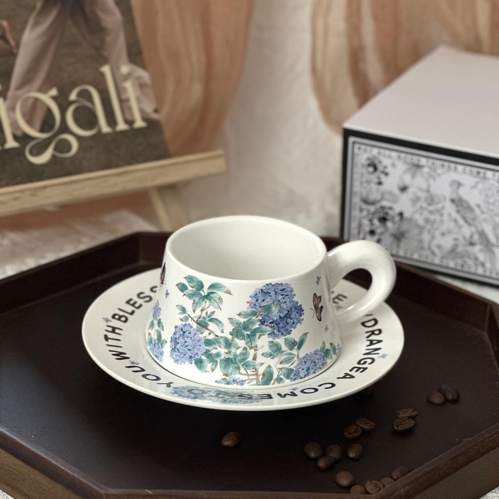 French retro ceramic mug high-end coffee cup saucer flower bird large-capacity water cup cup medieval coffee cup