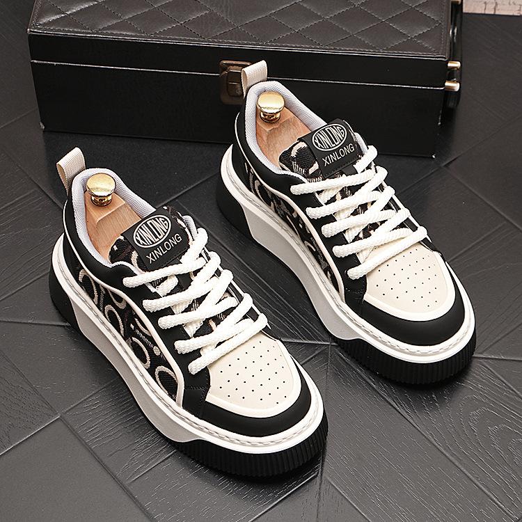 

Almost Perfect 2025 New Year Red Sports Shoes Embroidered Men s Casual Board Shoes Versatile and Niche Design 38