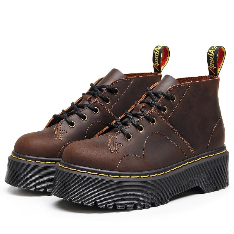 Neue Lochaffen-Gesicht Lokomotive Stiefel Damen Oberleder Kurze Stiefel Runde Spitze Herren und Damen Dicke Sohle Vielseitig Muffin-Sohle