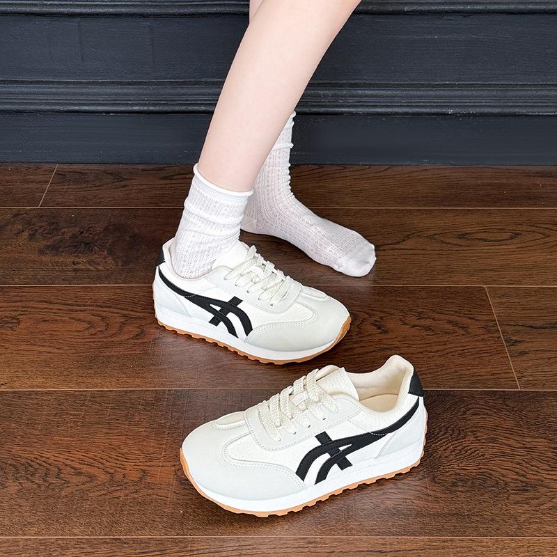 Retro fashion women's shoes Forrest Gump shoes 2025 summer and autumn new versatile casual little white shoes breathable sports moral training shoes