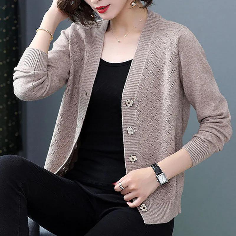 

WTEMPO Большие размеры однотонные женские кардиганы с пуговицами, свободные повседневные универсальные вязаные кардиганы с длинным рукавом и V-образным вырезом XXL хаки