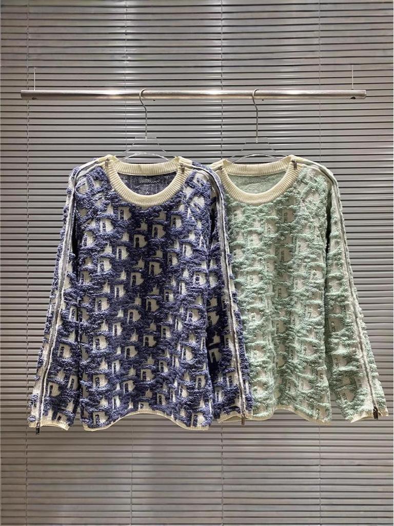 High-Quality Heavy Duty 3D Jacquard Monogram Logo Round Neck Sweater