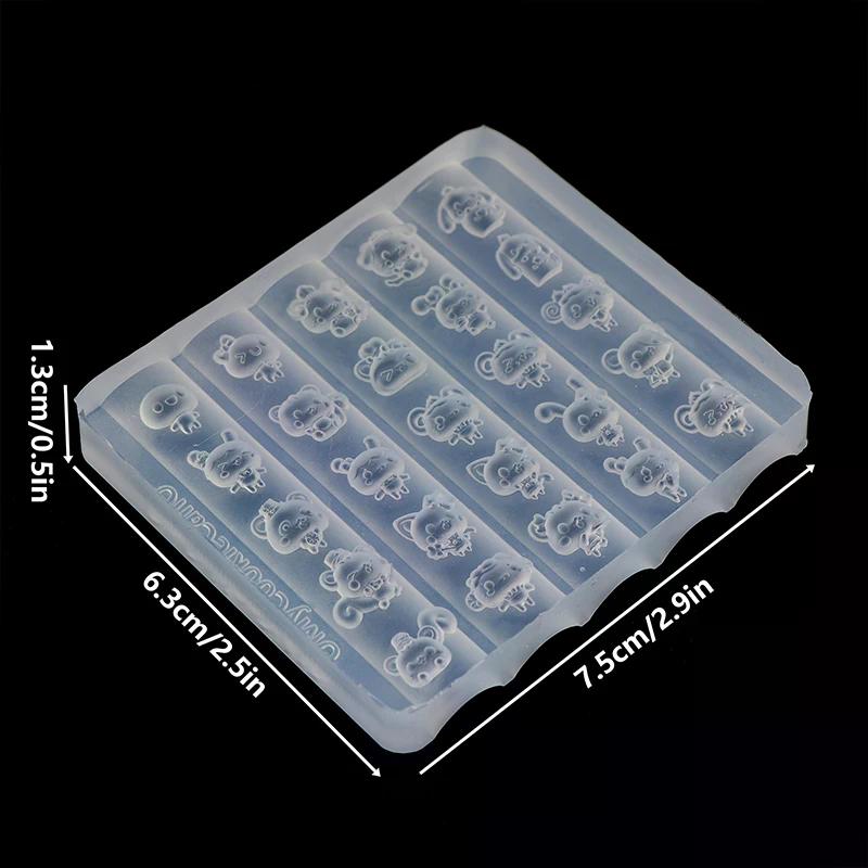 Nail Art Molds 3D Relief Silicone Cartoon Animal Rabbit Cat Dog Design Diy Nail Art Decorations Transparent Manicure Template