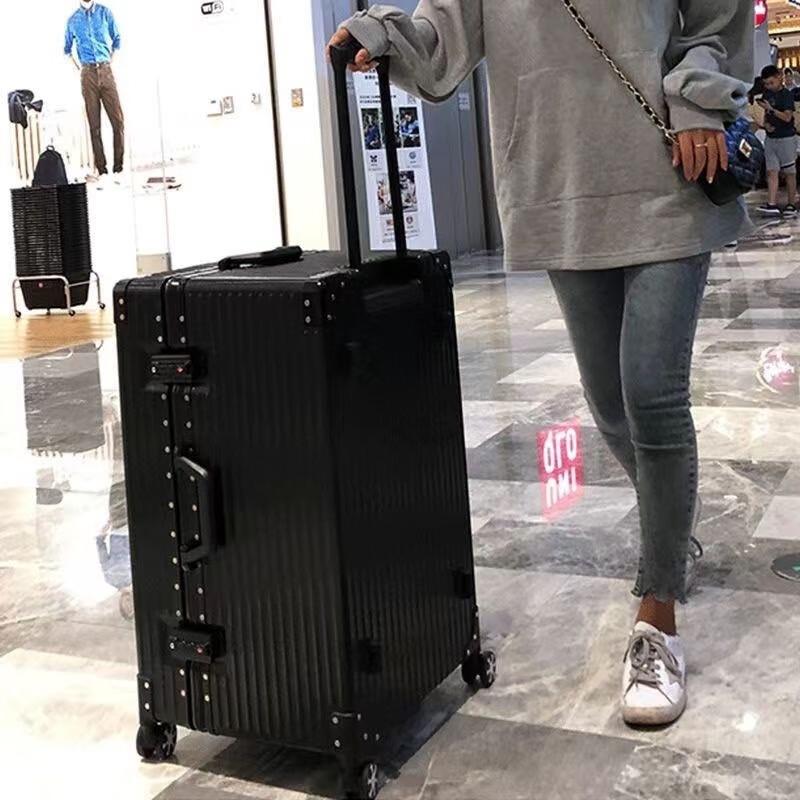 Large Capacity Universal Wheel Travel Suitcase 30 Inch