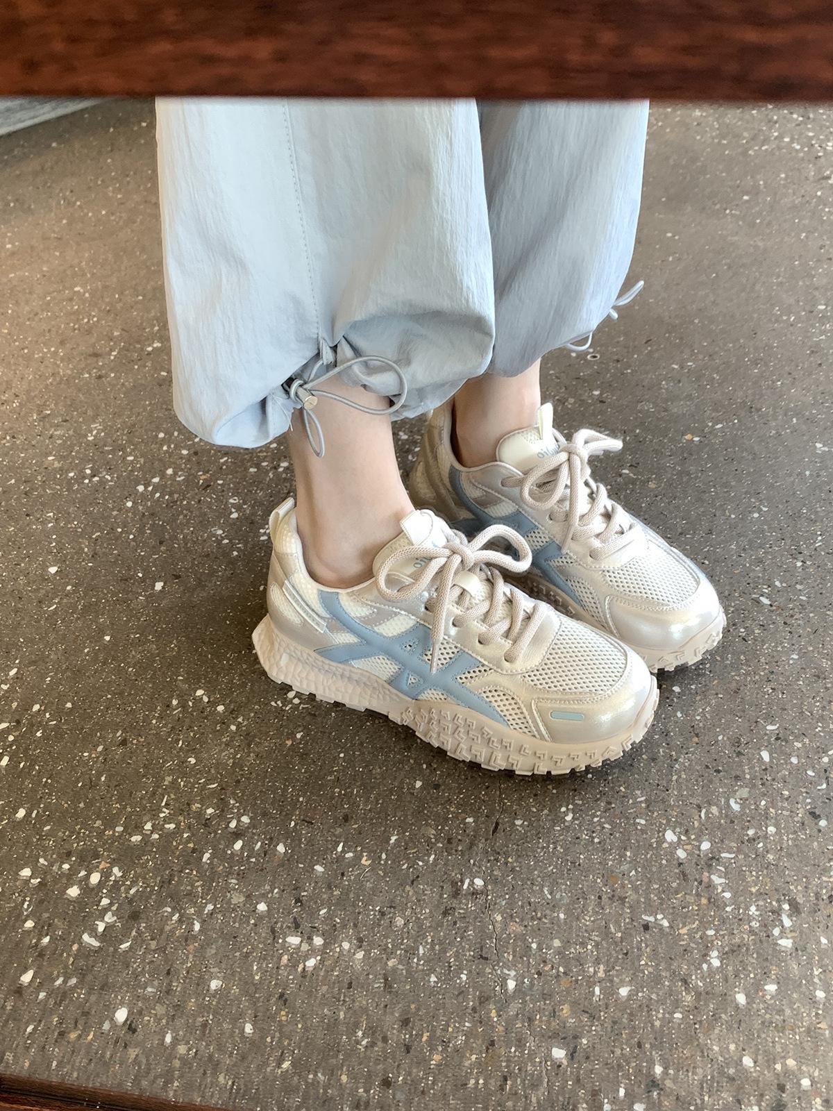 

Grape mother with the same round head breathable mesh splicing lace-up thick sole heightening casual style sports shoes versatile dad shoes 35 синий