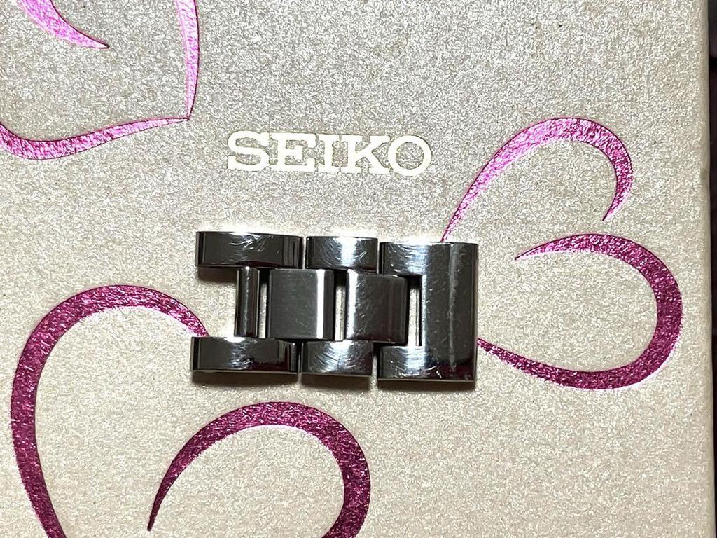 [USED] Genuine SEIKO LUKIA belt parts, 3-piece links