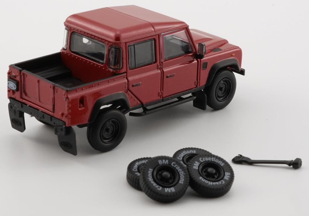 Creations Land Rover Defender 110 16 Pickup Orange Scale 64B0267 B-M (RHD) 1/64