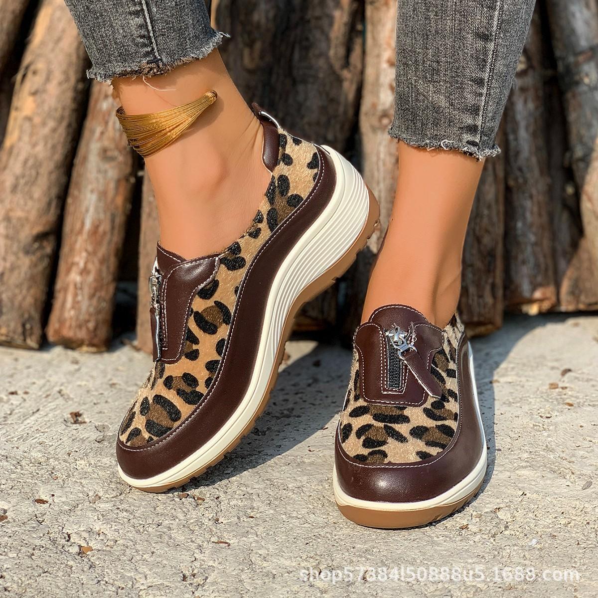 

Спортивная и спортивная обувь женская 2025 весна и осень женская обувь на платформе танкетка застежка-молния маленькие одинарные туфли 43