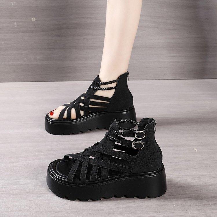 Women's Shoes 2025 Summer New Roman Sandals Women's Flat Thick Heel Fairy Wind Hollow Platform College Wind Open-toed Shoes