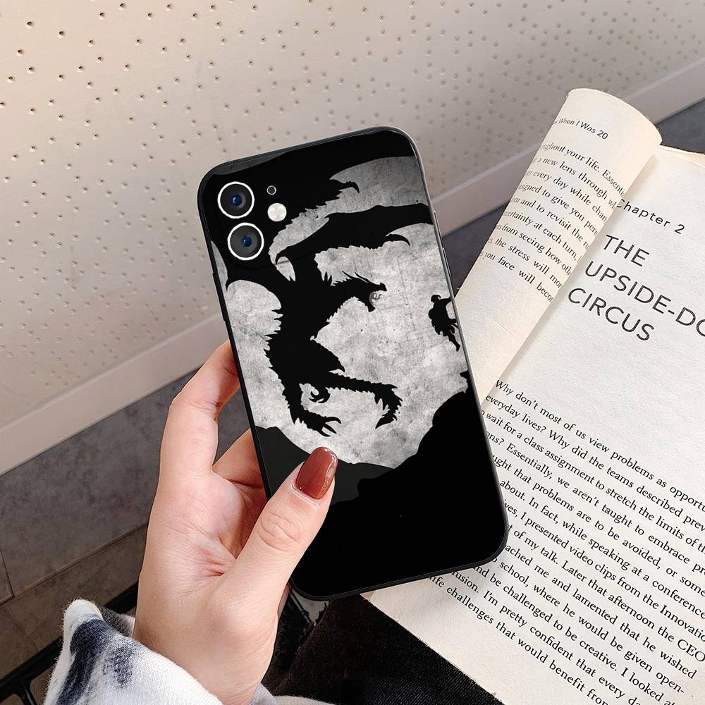 Single Player Game S-Scroll V S-Skyrim Phone Case For IPhone 17 Air 16 15 14 13 Pro Max 11 12 Black Silicone Cover