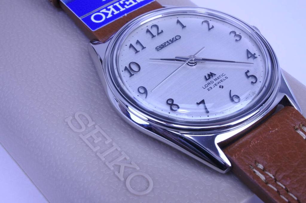 mechanical 56 1973 SEIKO LORD MATIC 23 dial automatic with in excellent Excellent movement, series, jewels, silk-finish all-numeric 5601-9000 men's