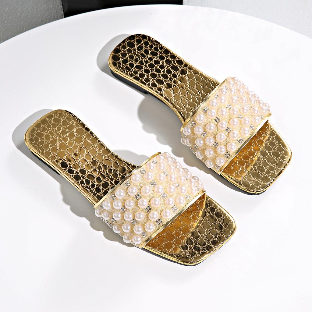 Fashion Summer New Flat Heel Rhinestone Slippers Women Fashion All-match Rhinestones Sandals Outdoor Beach Slides Slippers