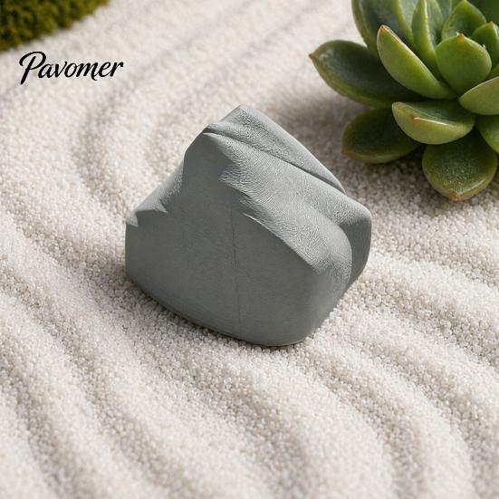 Secure Outdoor Key Storage Hider, Fake Rock Stone Shape Lock Box, Waterproof Lockbox Durable Weather-Resistant Holder, for Garden Yard Grassland