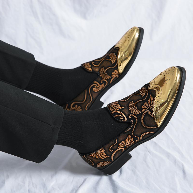 Fashion New Men Dress Leather Shoes For Men Classic Gentleman Wedding Prom Shoes Men Luxury British Gold Blue National Pattern Oxfords