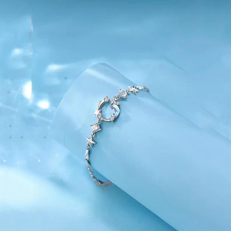 Star and Moon Diffuse Bracelet Women's Light Luxury Delicate Moonstone Moon Star Bracelet Versatile Jewelry Gift