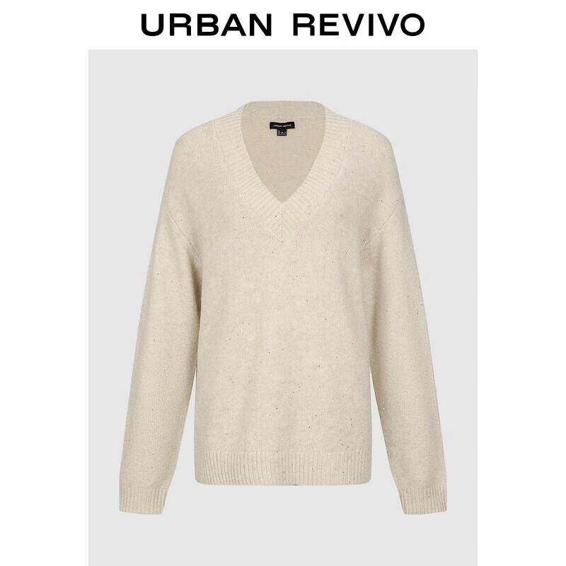 

Женский трикотажный свитер с V-образным вырезом и пайетками от UR M