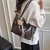 Korean Style Minimalist Women’s Shoulder Bag - Autumn/Winter 2025 Retro Design
