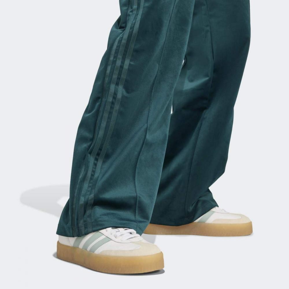 AdidaS Women S 2000S Perfume Soft Velour Track pantS Jv7509
