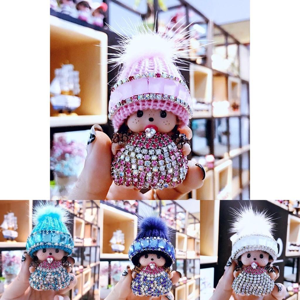 Mit Kristallen besetzter Monchhichi Schlüsselanhänger Strickmütze Nerz Anhänger Arcade-Preisaustauschgeschenk