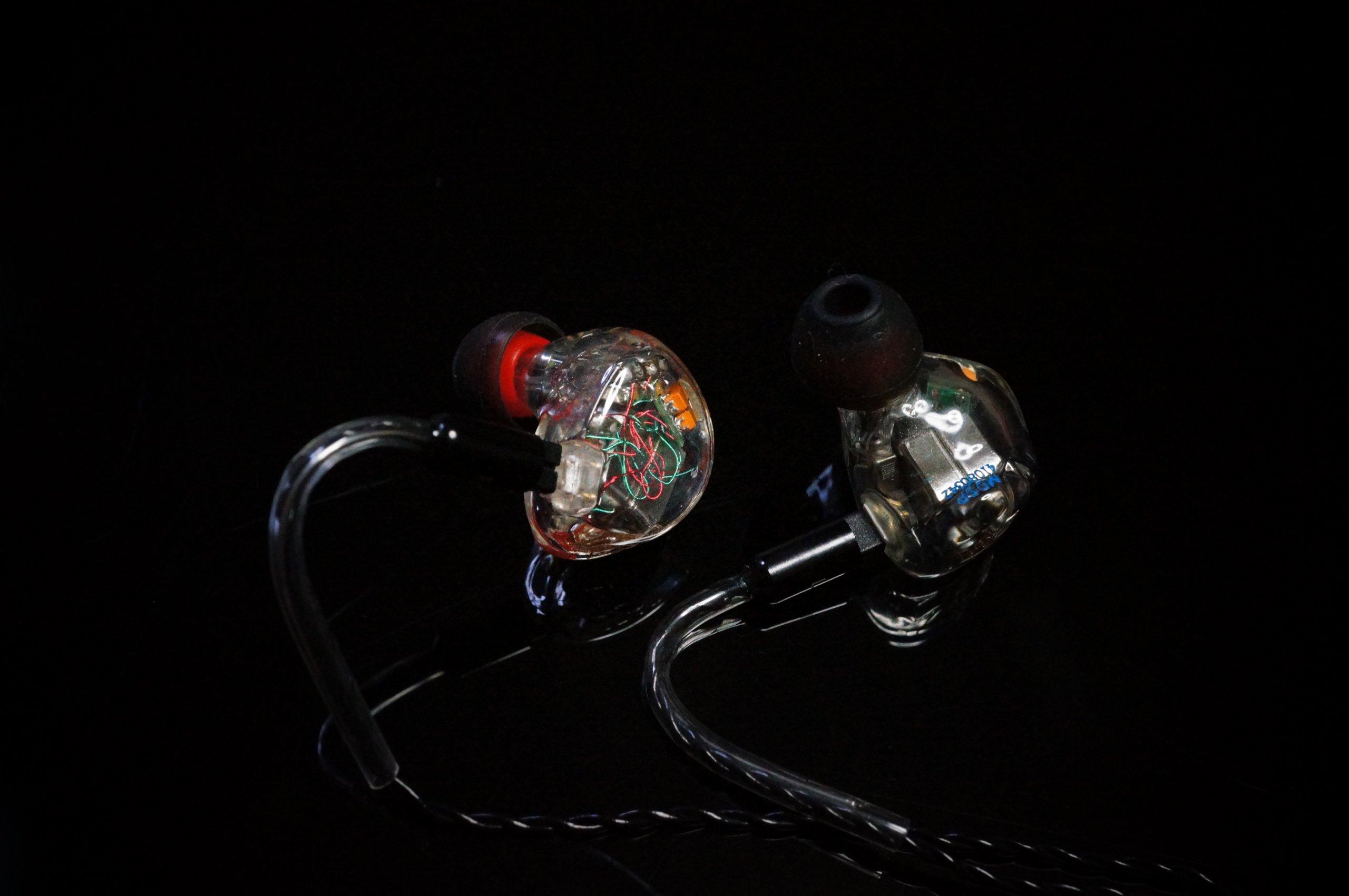 

HEIR AUDIO IEM 8AI CLEAR 8x balanced armature earphones (cable detachable)