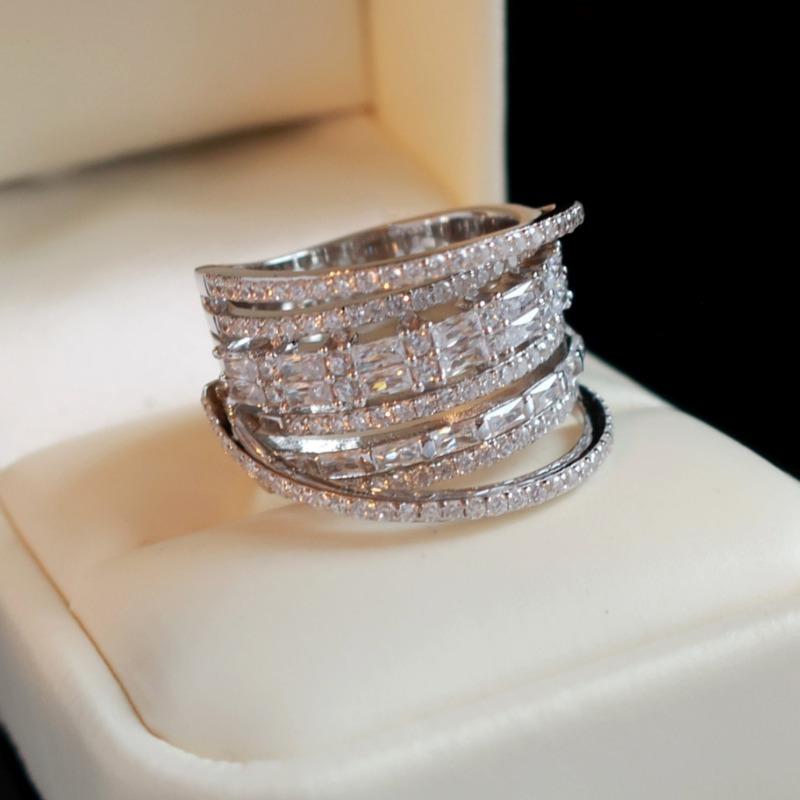 New Fashion Multi-Layered Cross Finger Ring With Dazzling Zircon Daily Wear Statement Rings For Women Party Jewelry Gifts