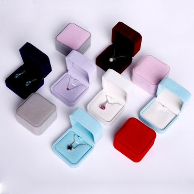 New Velvet Display Box Solid Color Plastic Jewelry Box Presentation Necklace Pendant Gift Box Necklace