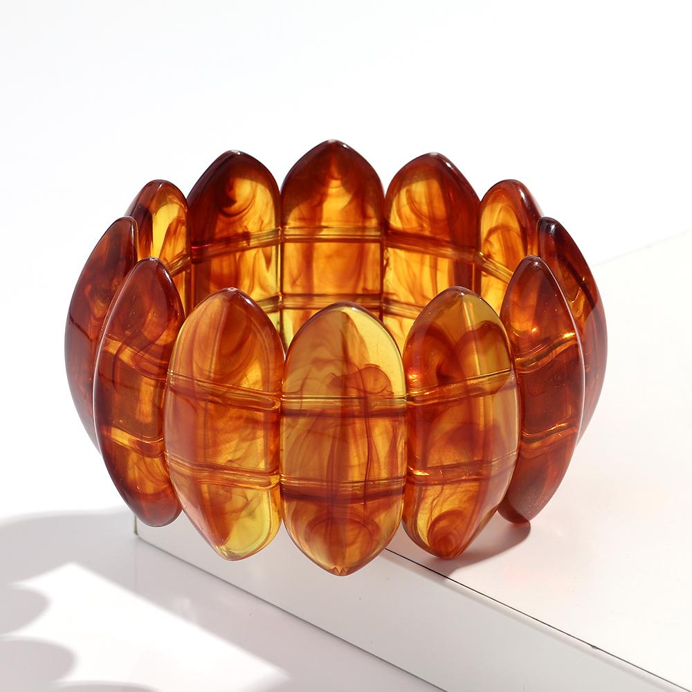 Vintage Acrylic Amber Elastic Geometric Bracelets Bangles for Women Stretchy Resin Big Cuff Bracelet Designer Jewelry 2025