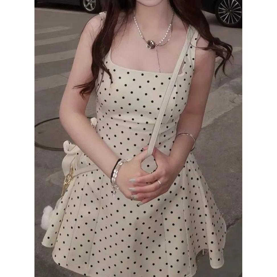 Treasure Temperament Retro Polka Dot Short Skirt Children's Summer New Holiday Suspender Printed Waist and Thin Dress