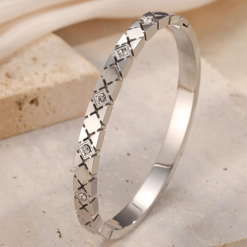 Stainless Steel Square Inlaid Zirconium Hollow Bracelet Women Plated 18k Couple Holiday Gift Bracelet Party Daily Jewelry