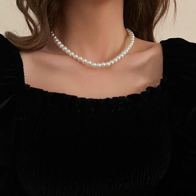 Imitation Pearl Trendy Love Heart Choker Necklace Female Personality Party Fashion Clavicle Collier Colar Perlas Collar Gift