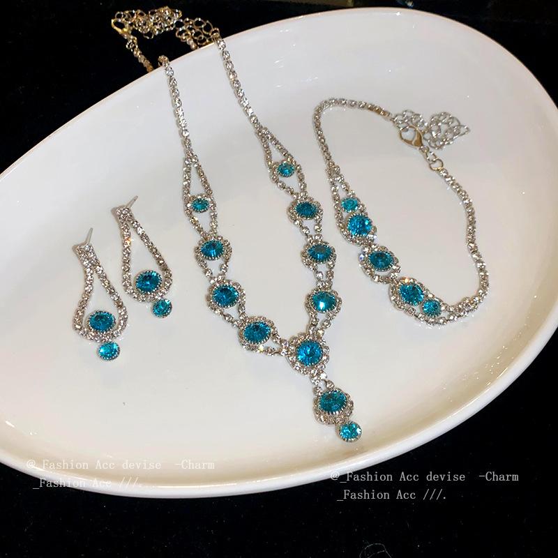 European and American diamond-set flower stud earrings bracelet necklace set fashion temperament collarbone chain versatile dress jewelry women
