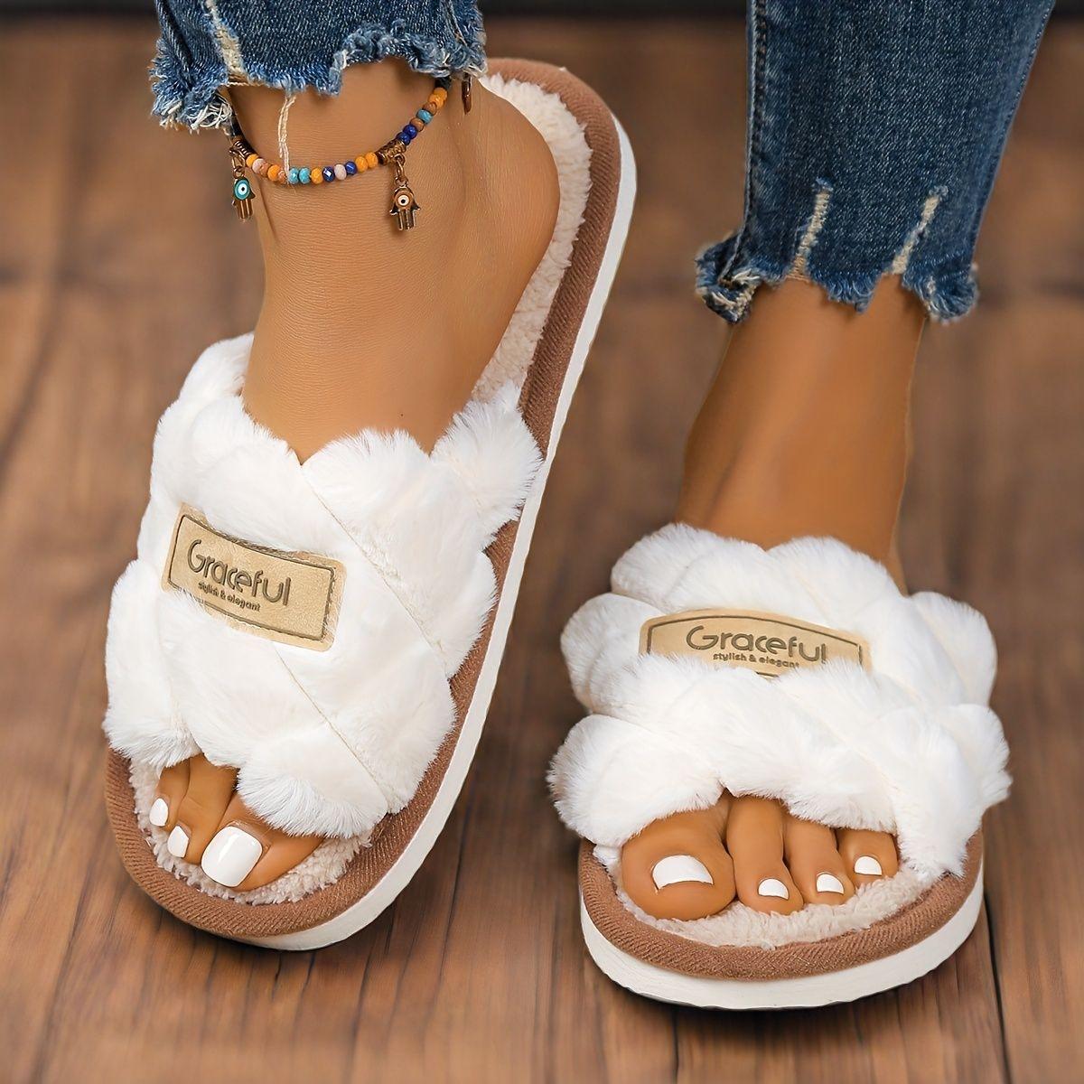 Теплые домашние тапочки Crisscross Fluffy мягкая подошва с открытым носком удобная обувь с плюшевой подкладкой нескользящие бесшумные тапочки для зимы и осени 42-43 белый 870₽