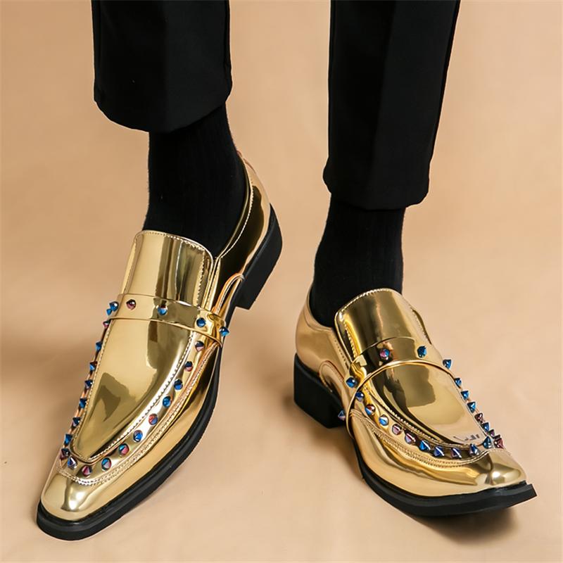 Britain Fashion New Mens Pointed Gold Rivet Casual Dress Homecoming Shoes Male Hip-hop Rock Punk Loafers Formal Wedding Footwear