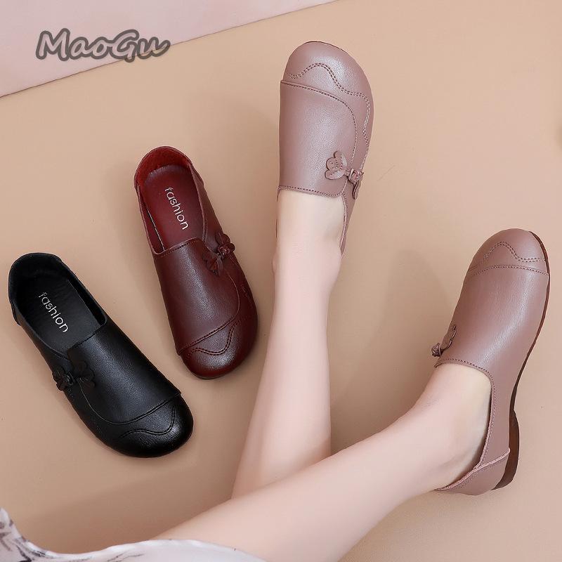 Fashion New Fashion Mom Shoes Slip on Soft Sole Low Heel Loafers Comfortable Casual Shoes for Women's Spring Autumn Zapatos De Mujer 35