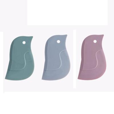 Good Oil Scraper Oil Cleaning Board Scraping Baking Gadgets Cleaning Kitchen Multifunctional Cute Cartoon Home Soft Scraper Penguin Shaped Scraper